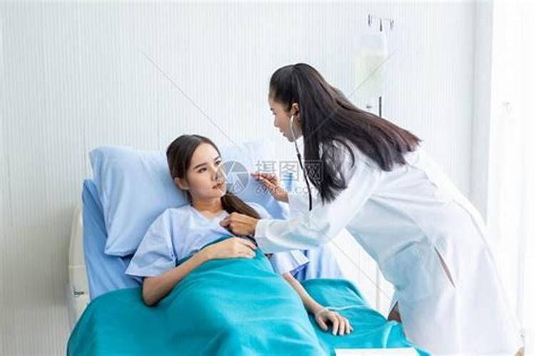 刚塔罗牌测了一下下半年运势 情感是正位教皇 财运是逆位的月亮 事业是...