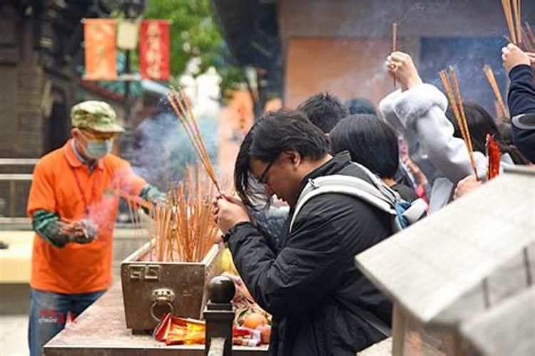鬼节晚上几点不能出门