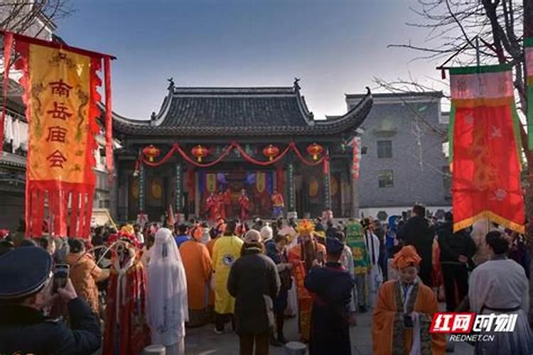 我想问一下全国各地庙会交流会的准确时间!