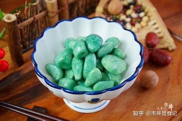 腊八醋放在什么地方容易绿？
