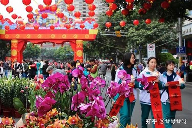在海南,人们在小年这一天通常会食用什么食物呀