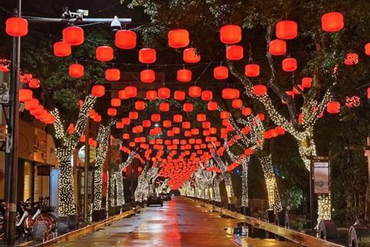 元宵节是传统的节日,为什么有些地方是正月十四那天呢？