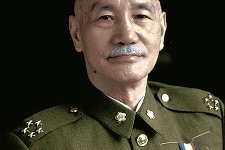 婚姻要不要听算命的,感情运势算命的说得准吗