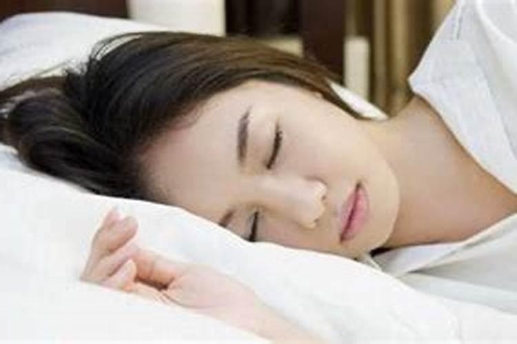 梦见陌生人来家不走的预兆