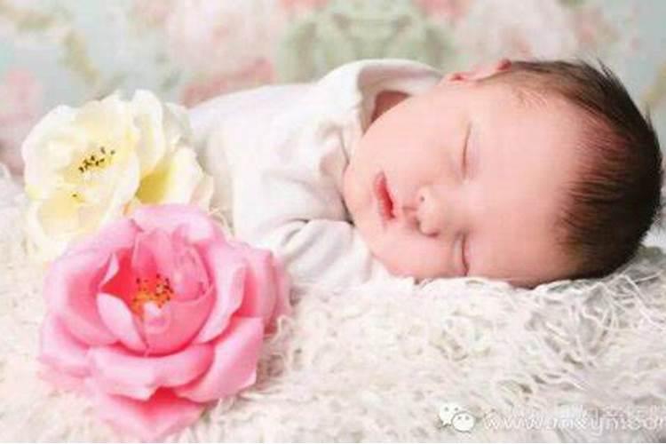 女人梦见别人生小孩是什么意思