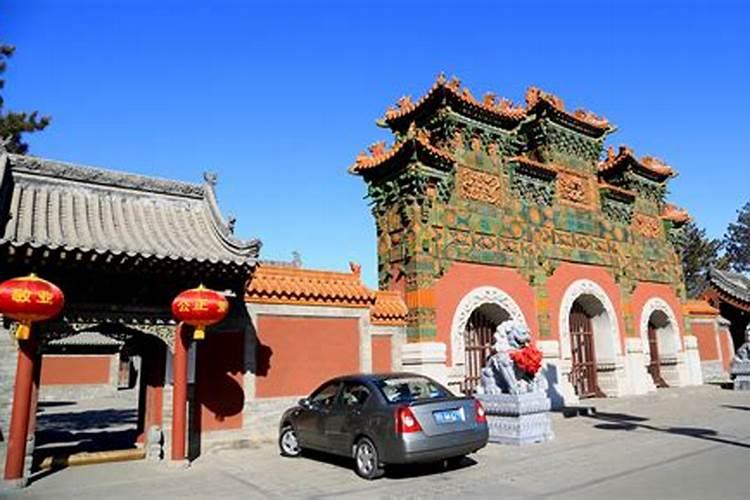 腊月适合去哪里自驾旅游呢
