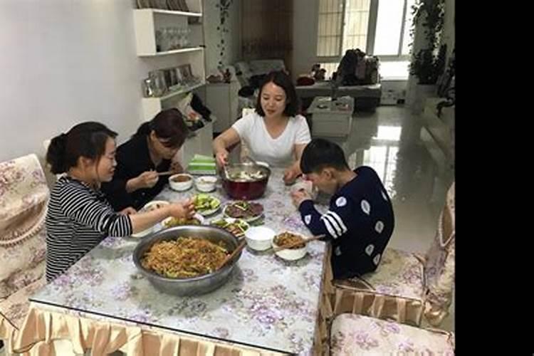 梦见妹妹来来我家