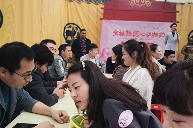 户口在上杭县城,结婚证也是那边拿的,办理离婚可以在龙岩市里办吗？