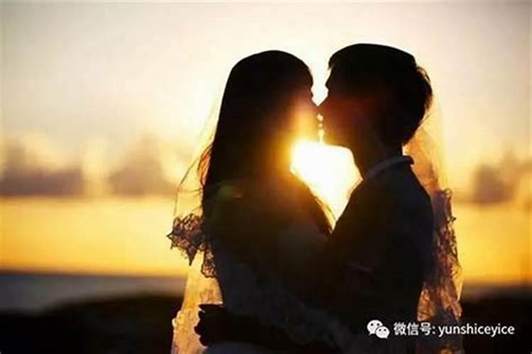 梦见老人死了我哭了的预兆