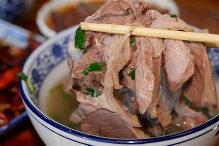 梦见喝羊肉汤是什么意思