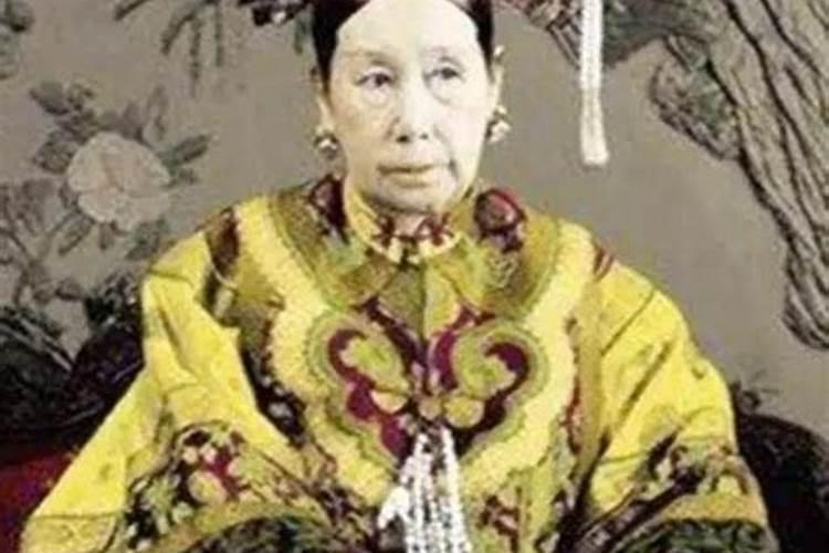 女命十大上等富贵日柱才华横溢一生富贵？