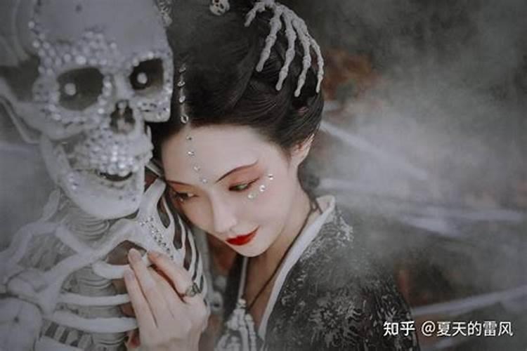 梦见拾到一女白骨的预兆
