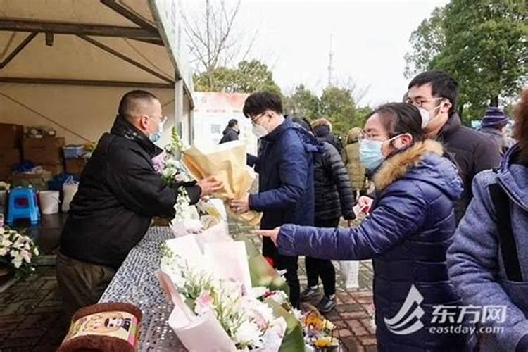 老人去世8年的照片想去墓地烧一定要清明节或者冬至才可以烧吗？百度知 ...