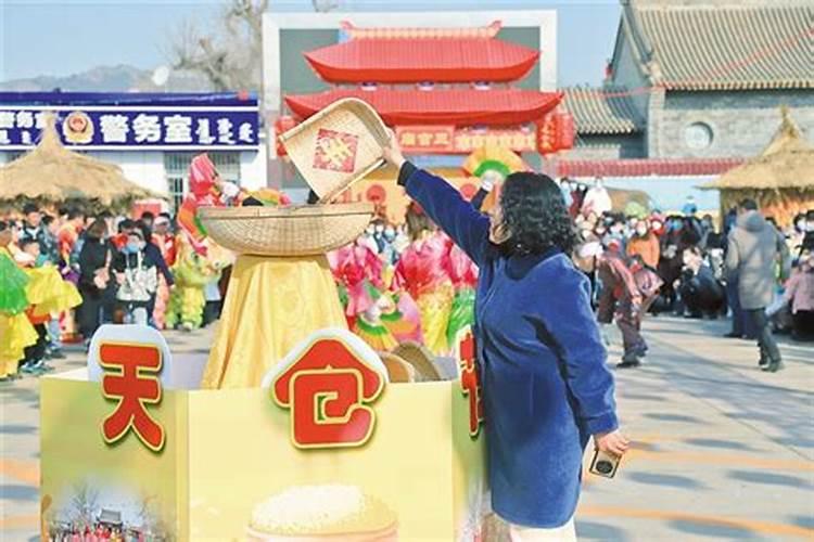 1969年属鸡人今年运势