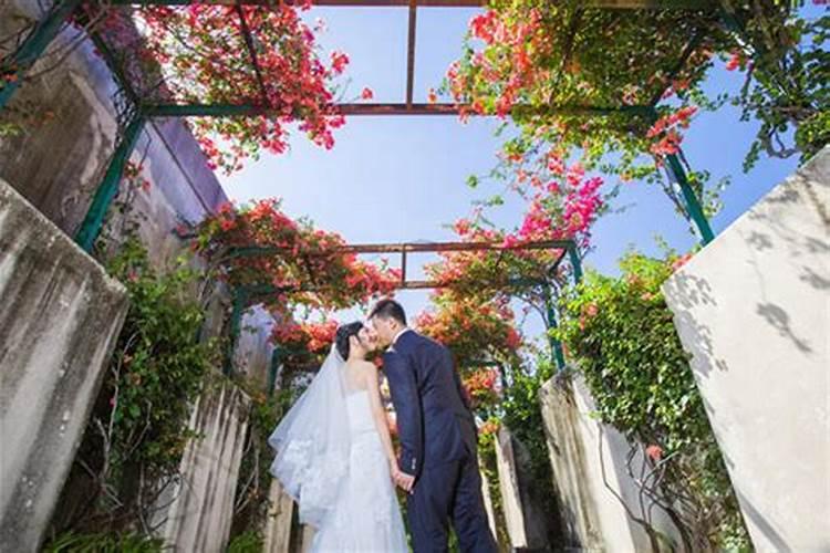 选吉日是按农历还是阳历,结婚看日子是按阴历还是阳历