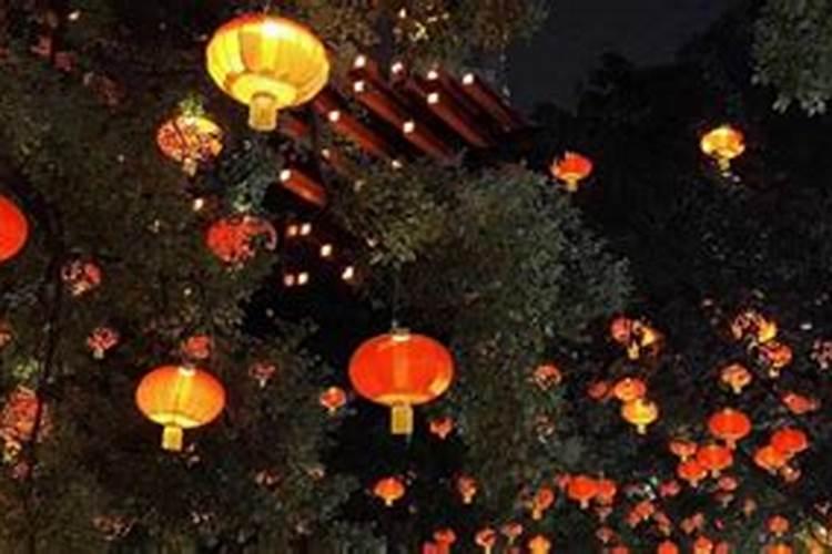 元宵节路边放灯什么意思