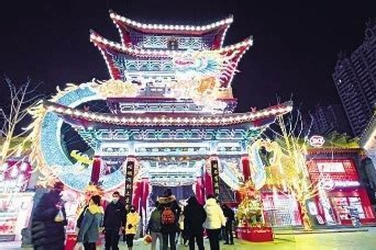 春节期间兰州黄河塔灯光秀时间免费预订