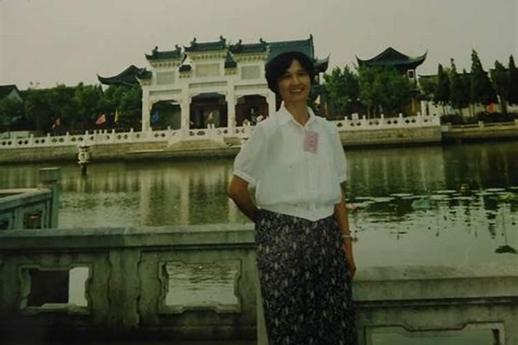 1991年农历9月初9是什么星座？