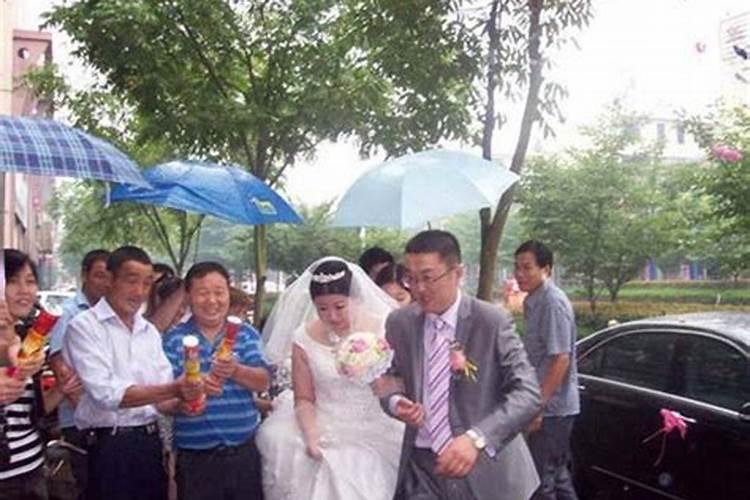 36本命年蛇年要注意什么