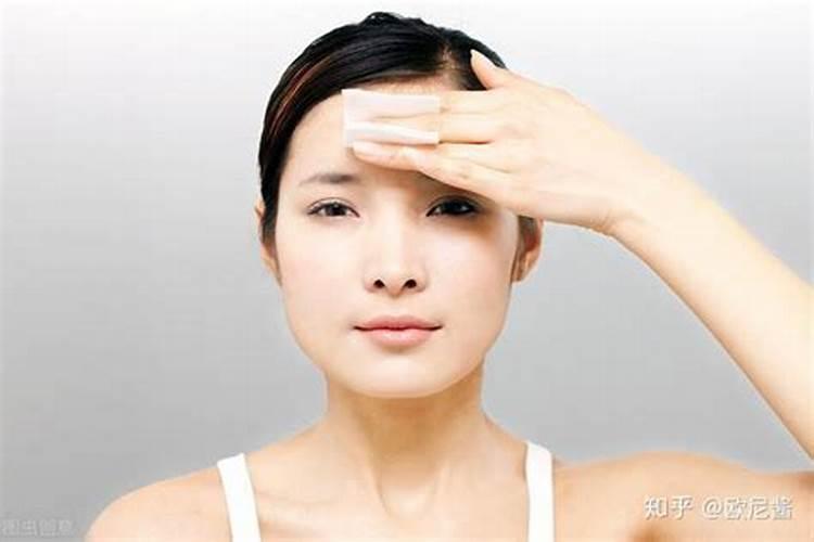 夏秋换季该如何护肤？夏秋换季护肤有哪些注意事项？