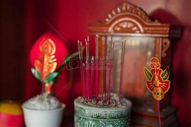 春节上坟是什么时间？