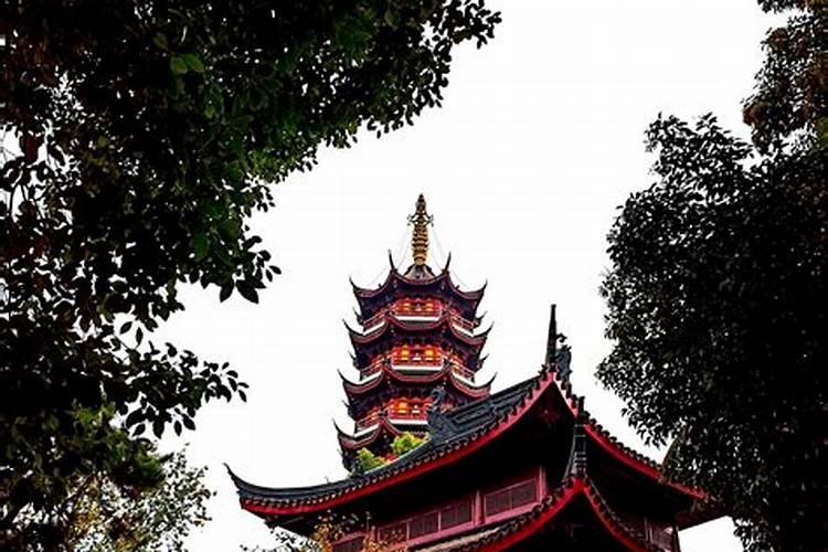 南京玄奘寺的牌位年价从几千到几万,寺庙为何能拿牌位做生意？