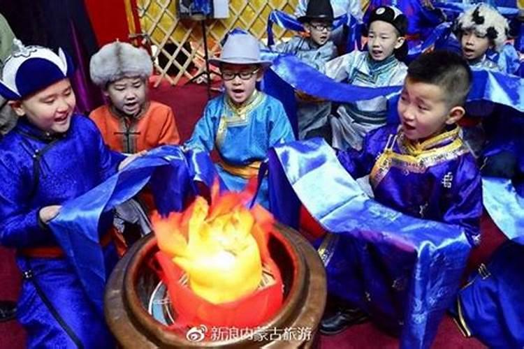 崇拜火神腊月祭火