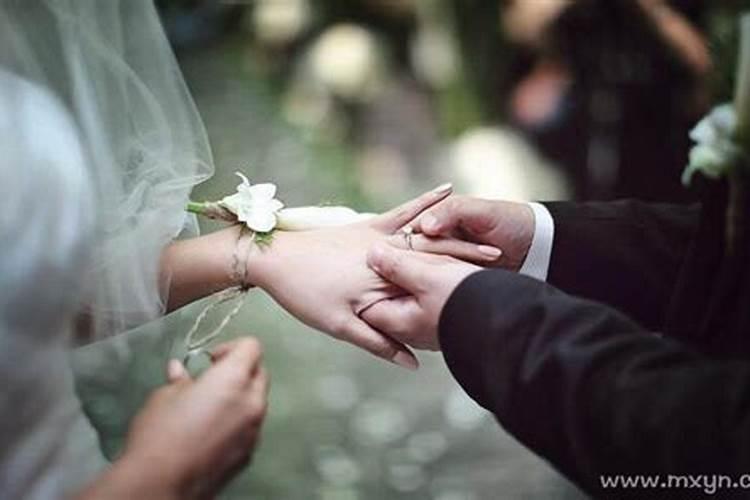 梦见好朋友结婚什么预兆