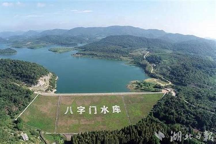 八字中四库代表什么库,八字有三库