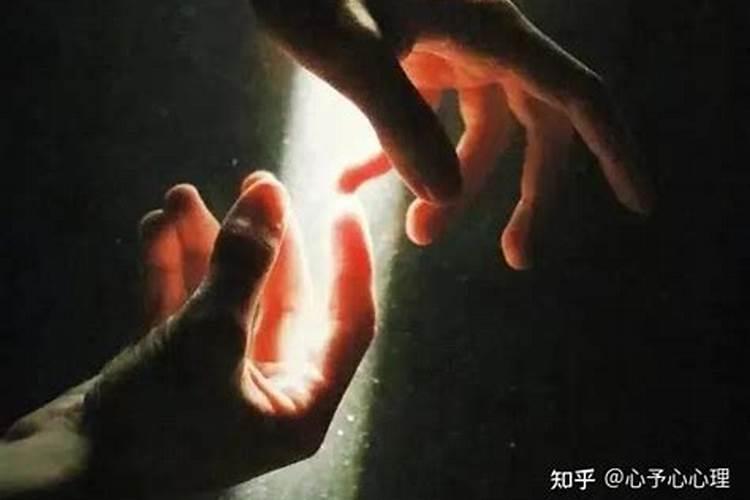 梦到一个人代表他想你还是你想他