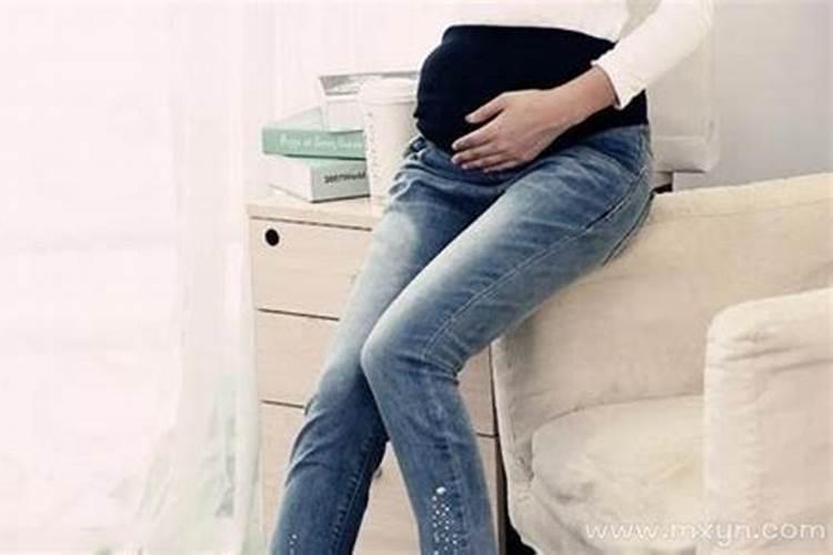 梦见两个孕妇是什么意思
