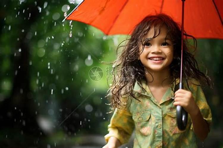 孕妇梦见下雨天打伞是什么意思？