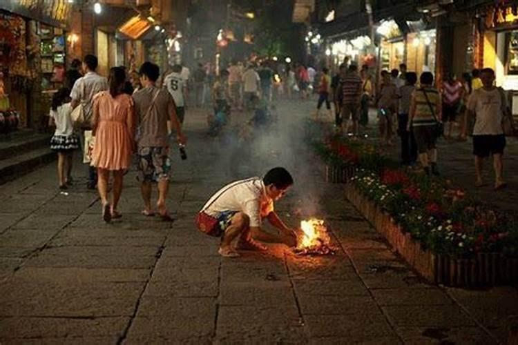 七月半有哪些传统风俗 中元节的来历