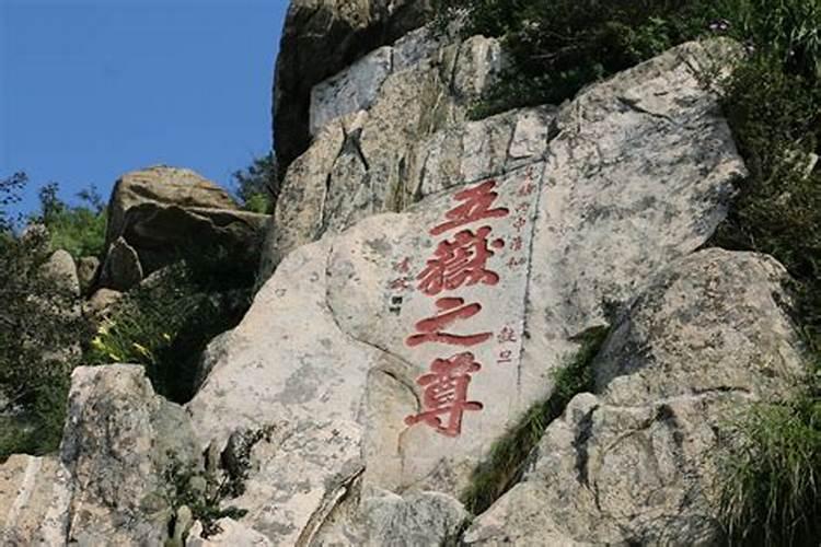 进庙里烧香有什么忌讳吗？流产20多天可以去么？