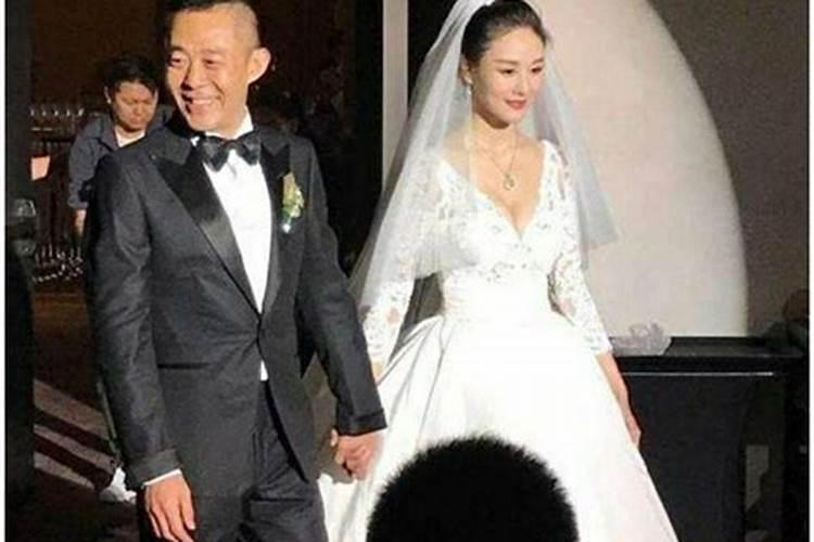 夫妻双方相差6岁真的不合吗大家有没有听说这种说法呢？我很郁闷.百度...