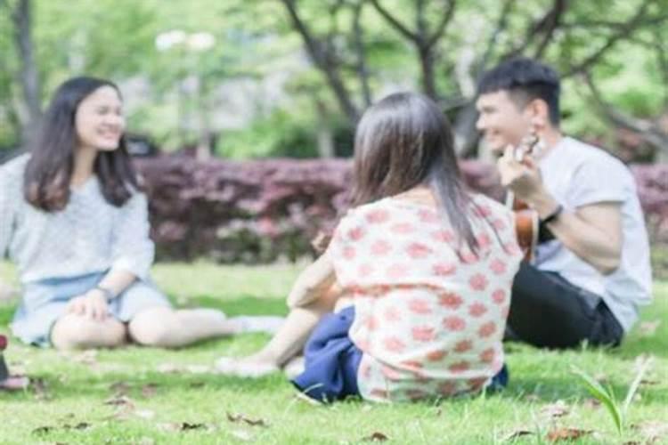 梦见熟人被杀什么意思？