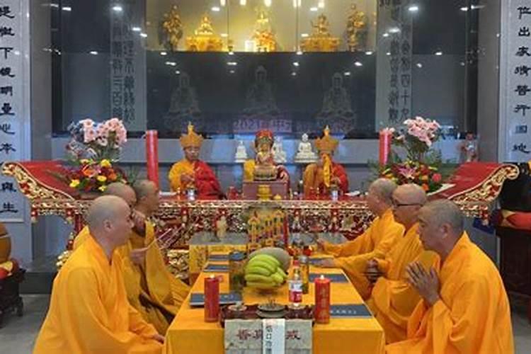 梦见别人拿老鼠往我身上扔的预兆
