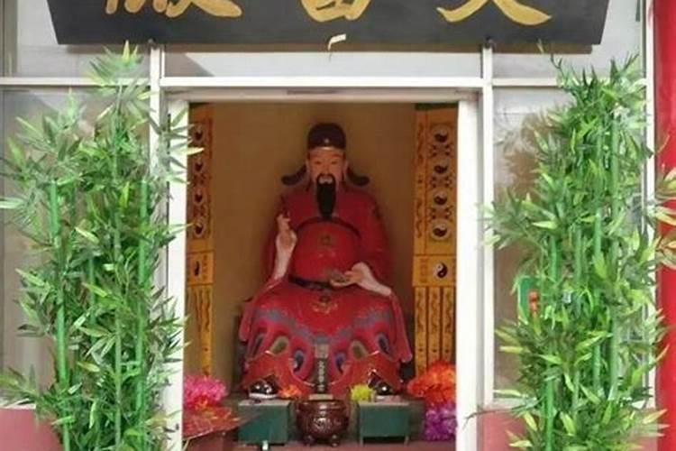 梦见舅舅舅妈感情好