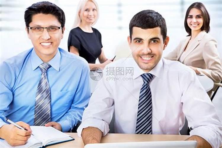 离婚女人梦见生了个儿子