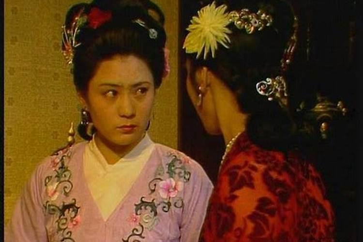 三媒六证和三姑六婆指的是什么？