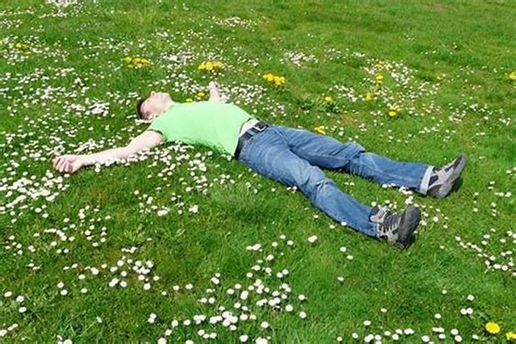 梦见死去的朋友又活过来了的预兆