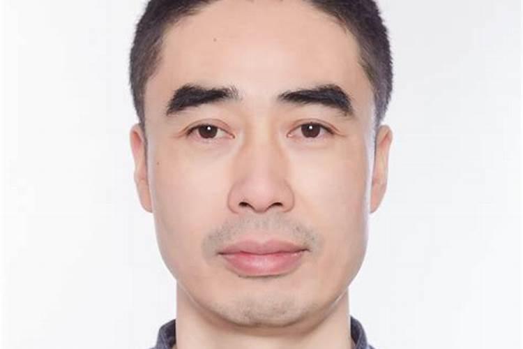 77年属蛇2025的运势及运程如何