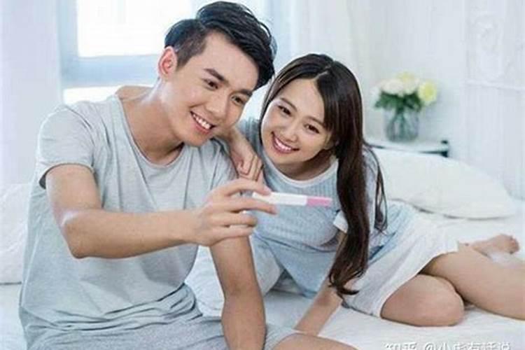 夫妻之间最合适的年龄差距是怎样的