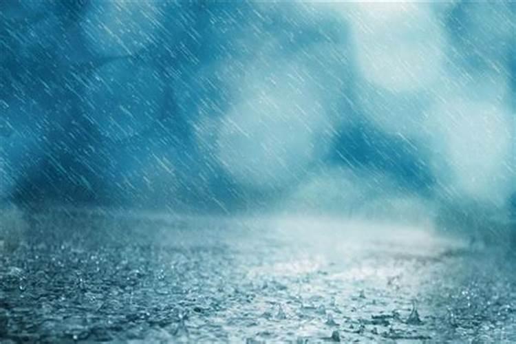 女人梦到下大雨找孩子
