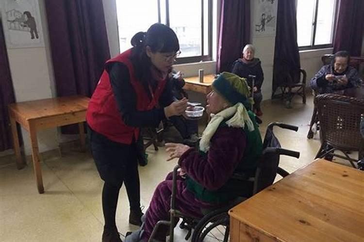 腊八粥里面都放有哪八种材料