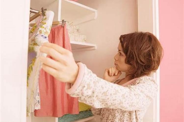梦见换衣服穿衣服的预兆