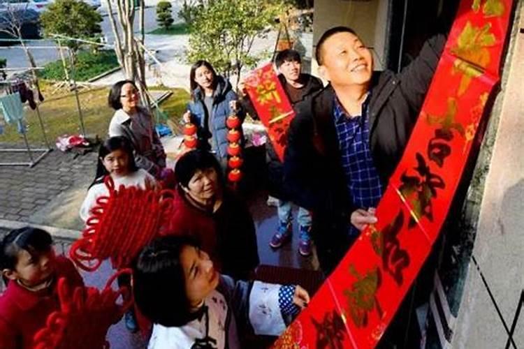 2022年什么时候贴对联最好