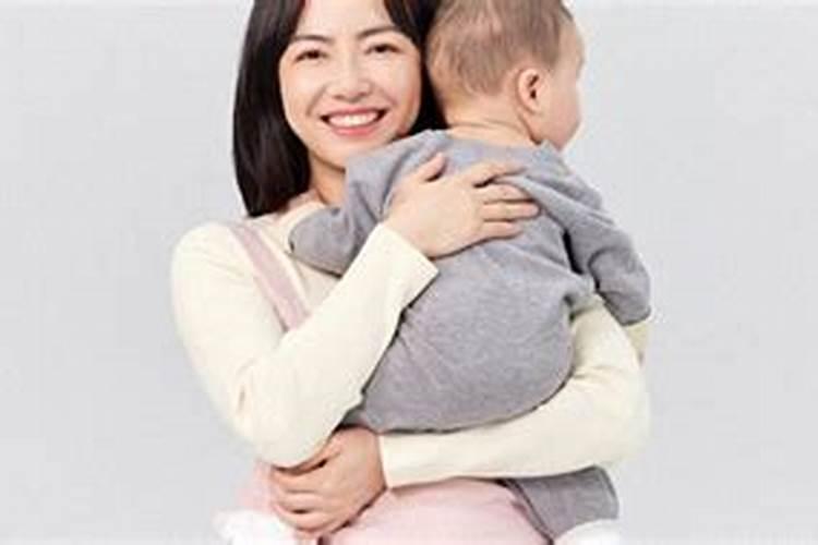 梦见我哄一个小男孩睡觉的预兆