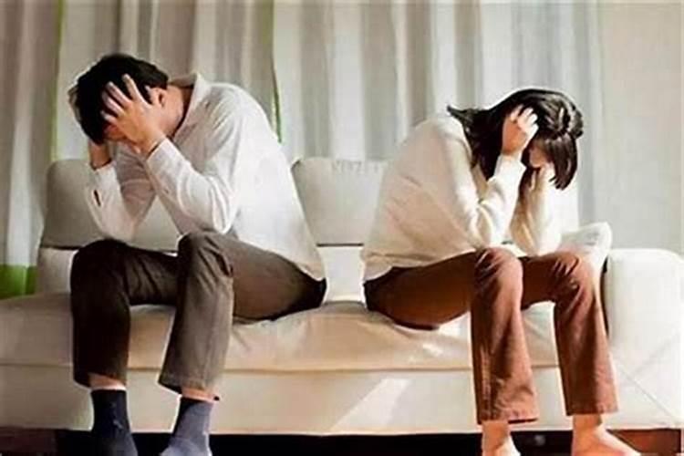 女儿梦见妈妈死了大哭什么意思