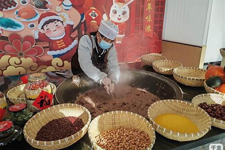《北京的春节》主要的风俗习惯有什么？